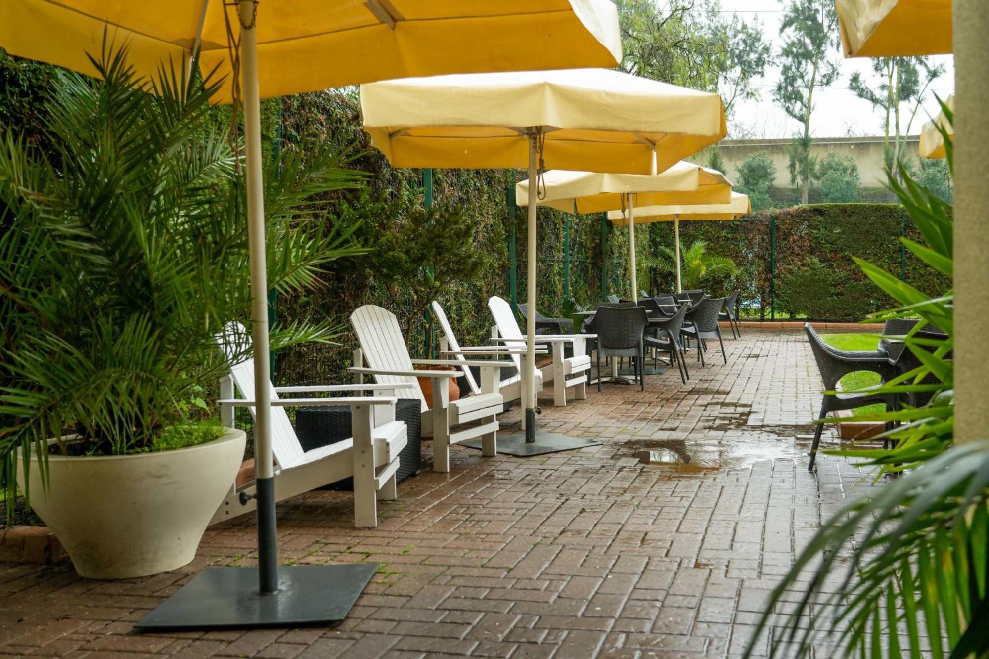 Apart T3 Com Piscina Tenis Ginasio E Parq Infant Lisboa Dış mekan fotoğraf