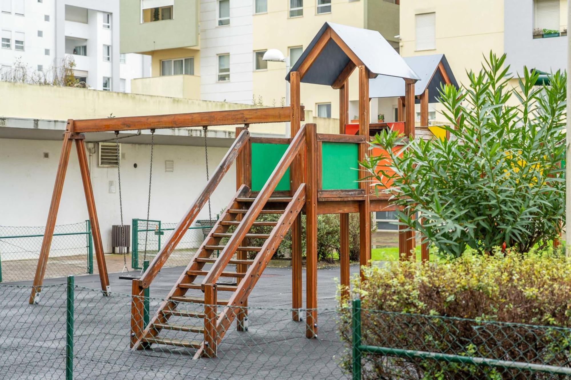 Apart T3 Com Piscina Tenis Ginasio E Parq Infant Lisboa Dış mekan fotoğraf